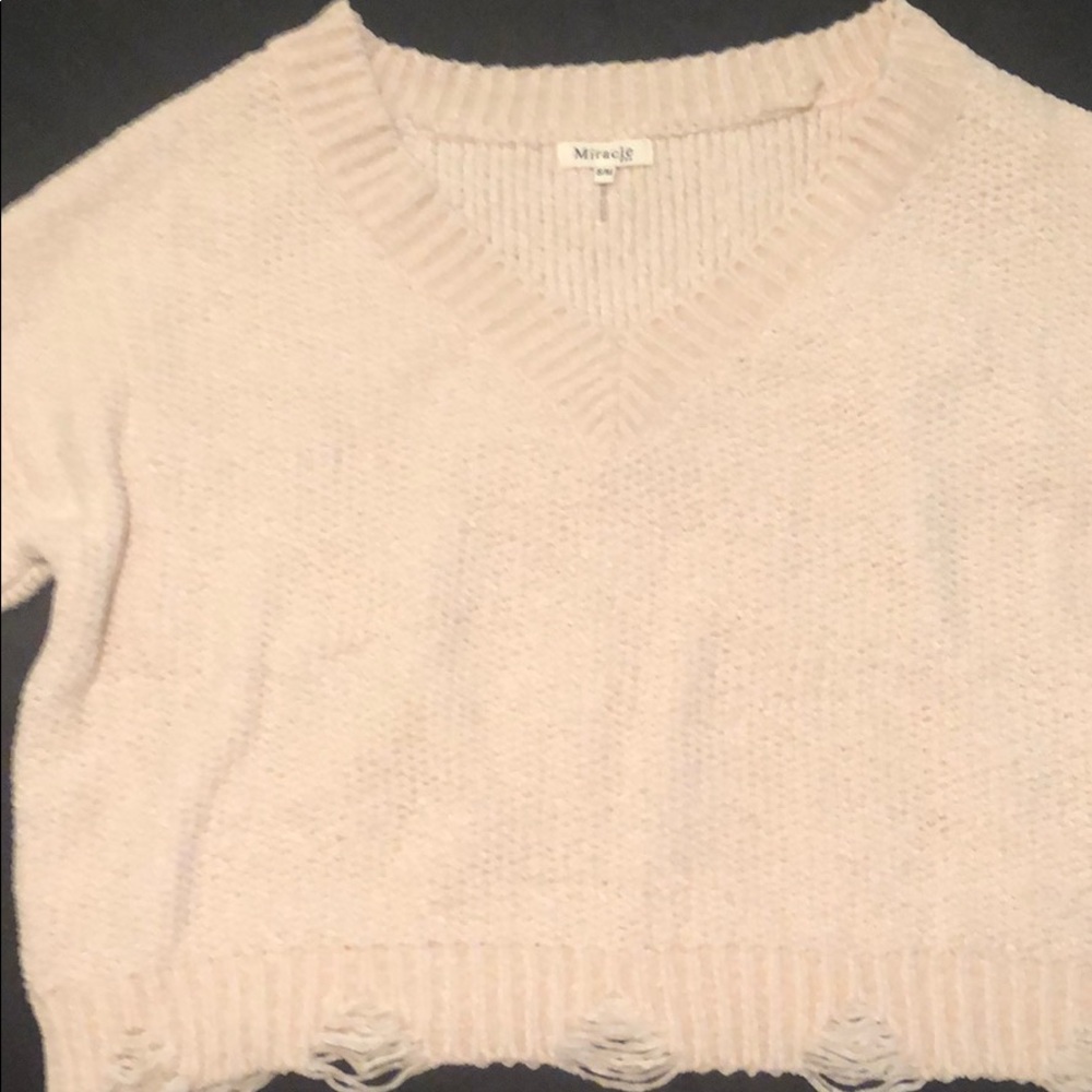 Cropped/shrug/sweater